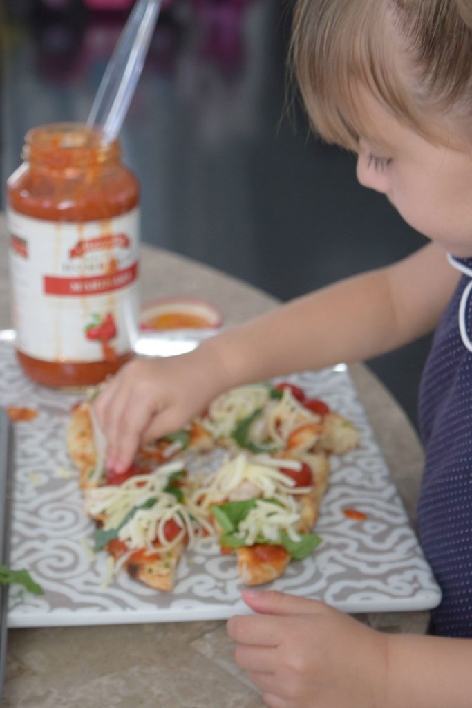 Cooking-With-Kids-Naan Flat-Bread Pizza-Mezzetta-Marinara