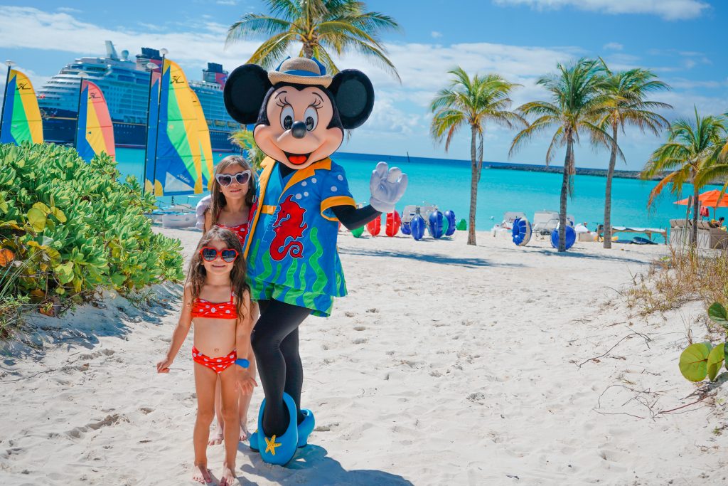 Disney Dream-Disney Bound-Minnie Mouse-Disney's Private Island-Castaway Cay-2020