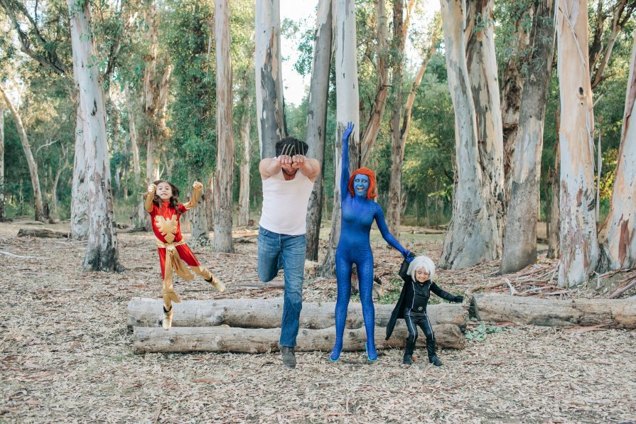 Family-Halloween-Costume-Xmen-SuperHero-Ideas