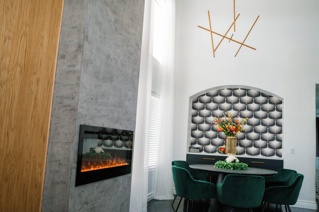 Easy Modern Dining Room DIY Renovation-Fixer Upper-High-Ceiling-Design-Ideas
