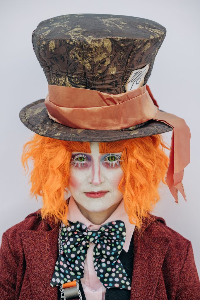 Johnny Depp Characters- 7 Best Halloween Family Group Costume-Top Johhny Depp Costumes-Edward Scissorhands kid costume- willy wonka- mad hatter- Jack Sparrow-2022